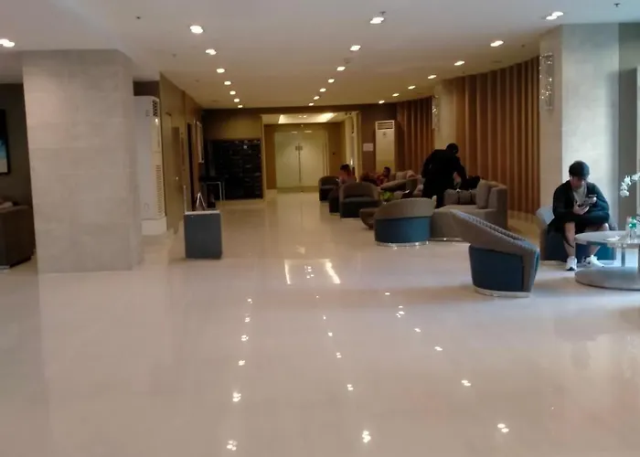 Sea Residences Ace Appart hôtel *